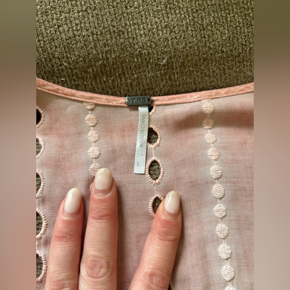 Young Fabulous & Broke Costa Eyelet High Low Dress// Mauve // Large - Picture 4 of 4